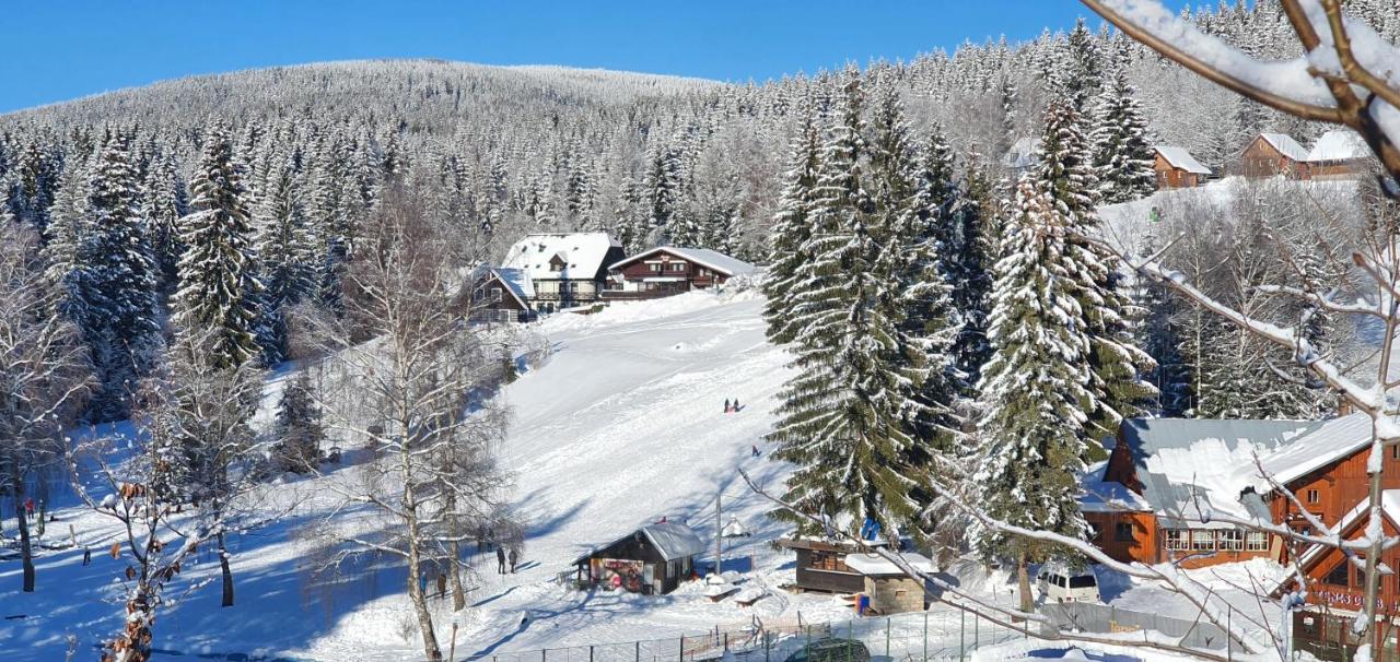 Pension Vinkl Harrachov Exteriör bild