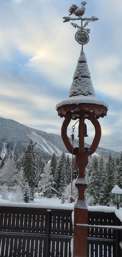Pension Vinkl Harrachov Exteriör bild